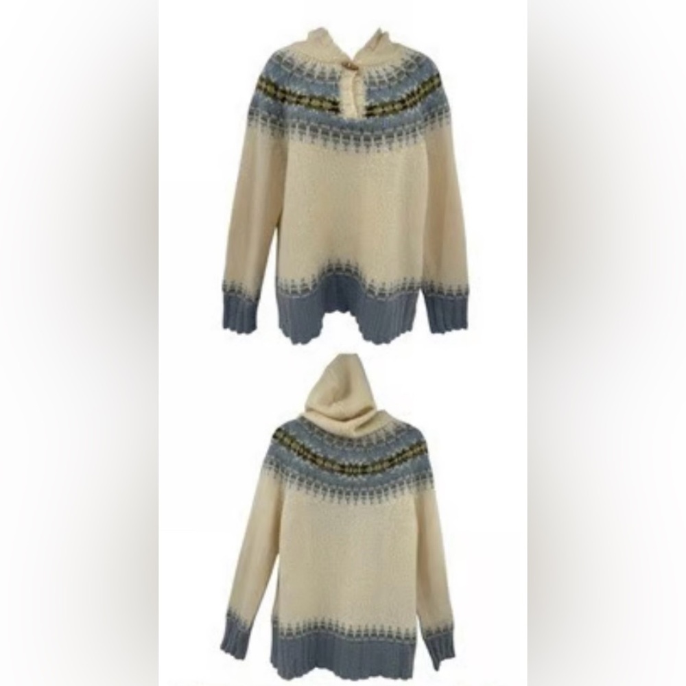 Eddie Bauer Cream and Gray Sweater